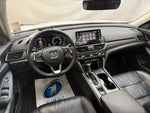 2018 Accord Thumbnail 10