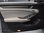 2018 Accord Thumbnail 16