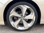 2018 Accord Thumbnail 13