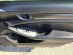 2018 Accord Thumbnail 19