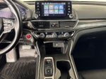 2018 Accord Thumbnail 27