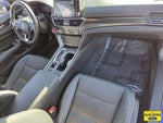 2019 Accord Thumbnail 17
