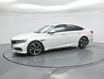 2018 Accord Thumbnail 23