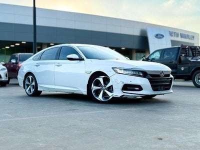 Photo of a 2018 Honda Accord Touring 4DR Sedan (2.0T I4) for sale