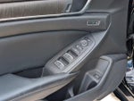 2018 Accord Thumbnail 16