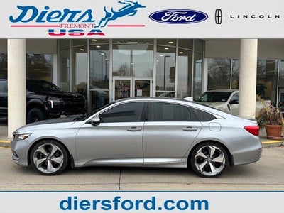 Photo of a 2019 Honda Accord Touring 4DR Sedan for sale