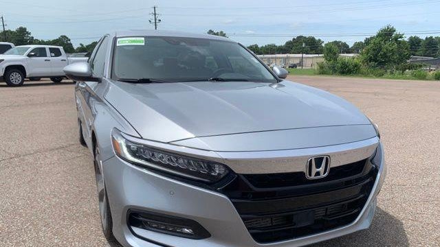 Preowned 2018 Honda Accord Touring for Sale