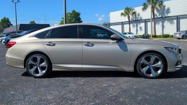 2020 Honda Accord Touring