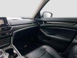 2018 Accord Thumbnail 24