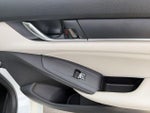 2021 Accord Hybrid Thumbnail 26
