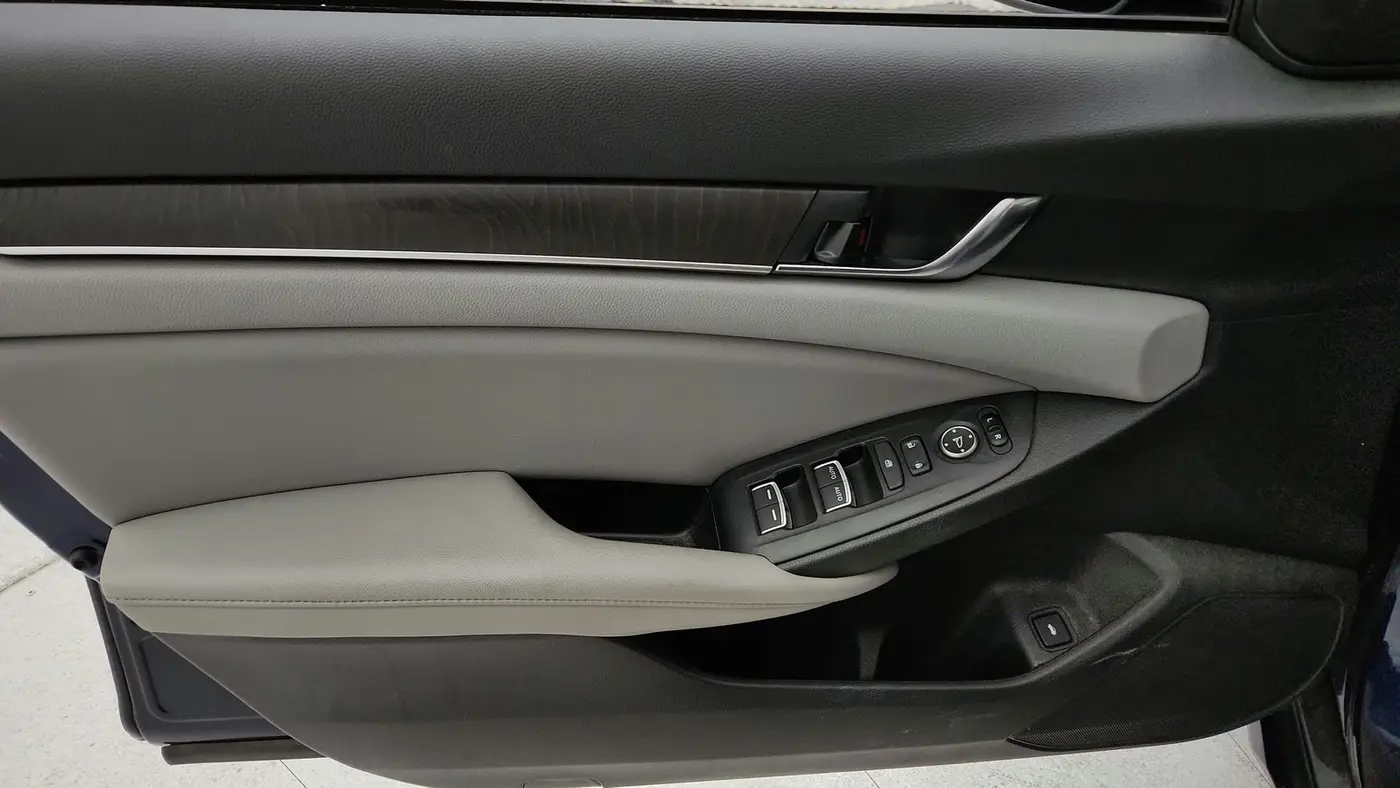 2019 Honda Accord Hybrid EX