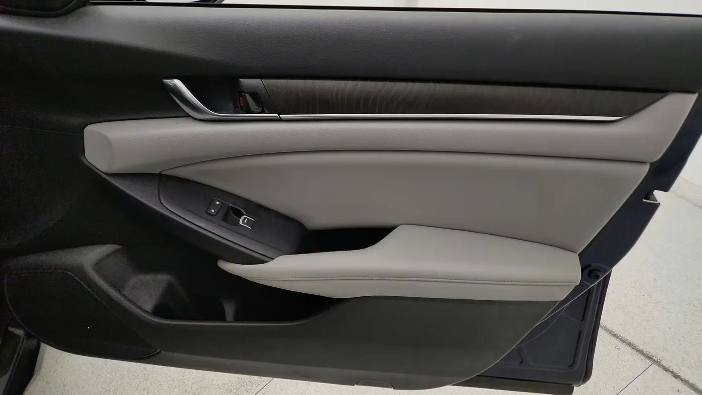 2019 Honda Accord Hybrid EX