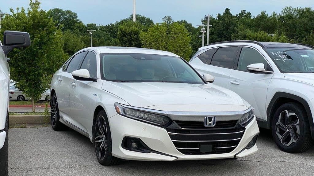 Preowned 2022 Honda Accord Hybrid Touring for Sale