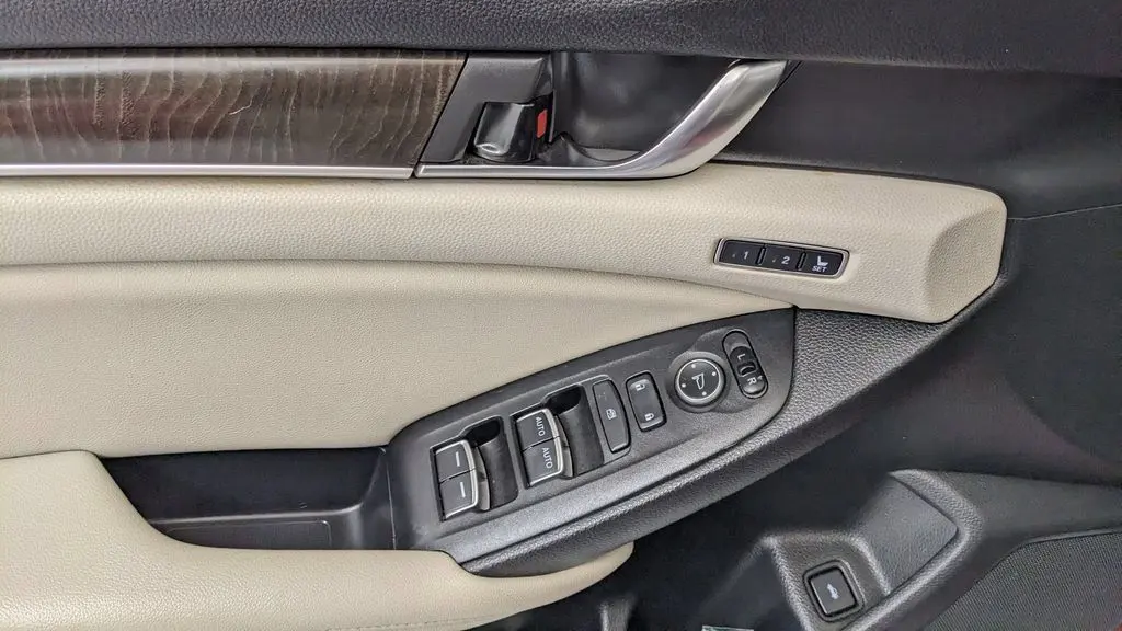 2021 Honda Accord Hybrid Touring
