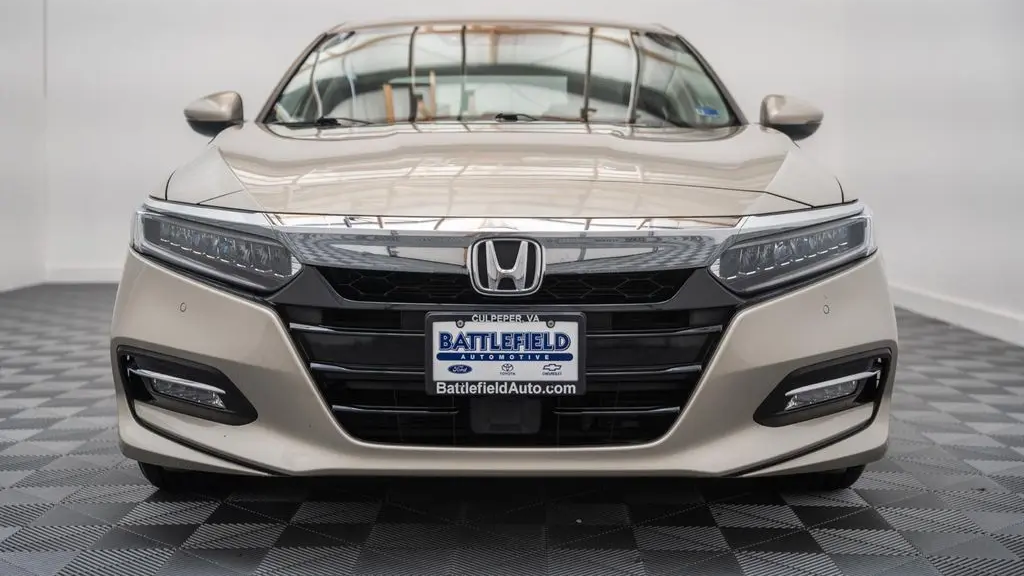 2019 Honda Accord Hybrid Touring