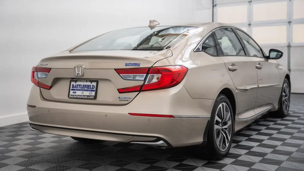 2019 Honda Accord Hybrid Touring