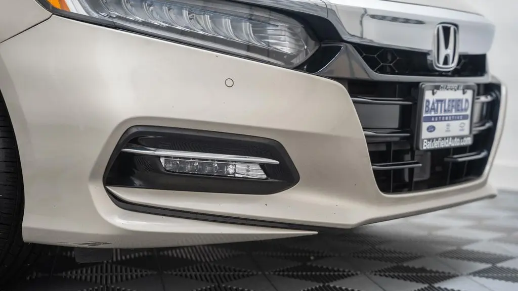 2019 Honda Accord Hybrid Touring