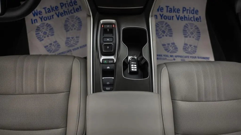 2019 Honda Accord Hybrid Touring