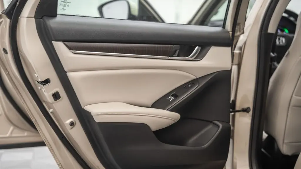2019 Honda Accord Hybrid Touring