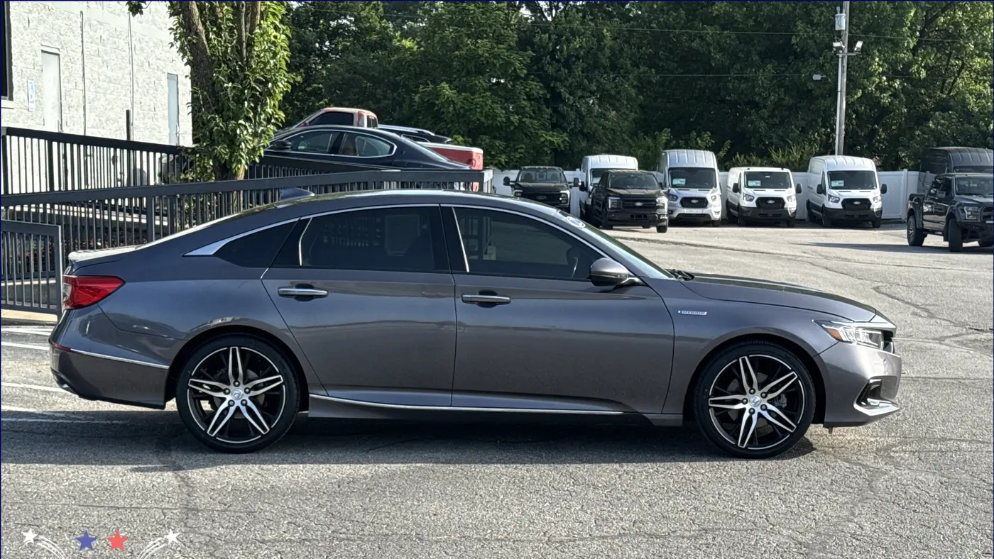 2022 Honda Accord Hybrid Touring