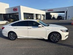 2019 Accord Hybrid Thumbnail 3