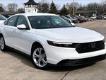 2024 Accord Thumbnail 36