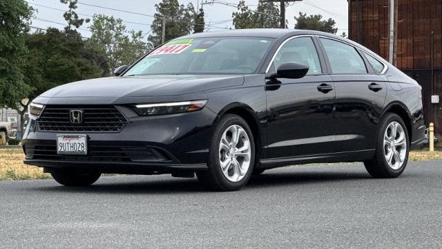 2025 Honda Accord LX