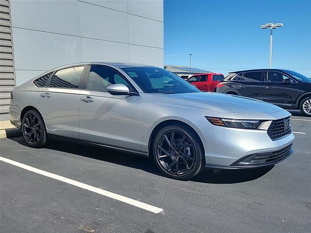 2026 Honda Accord - $27,900