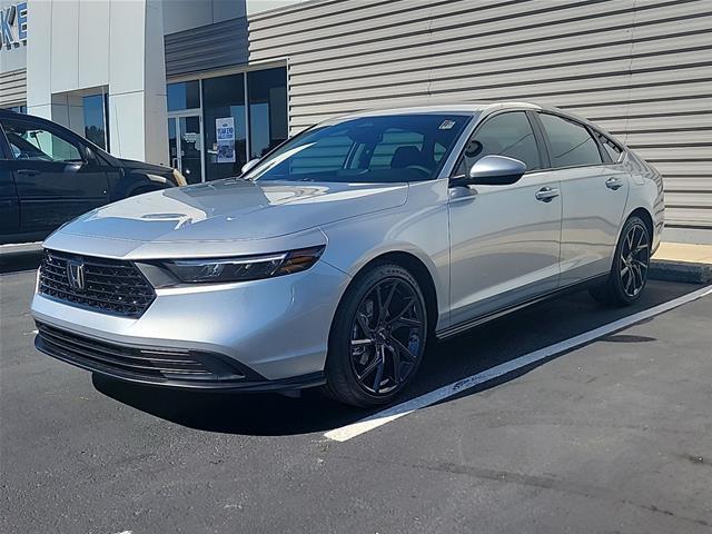2026 Honda Accord - $27,900