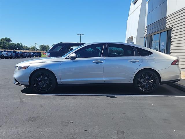 2026 Honda Accord - $27,900