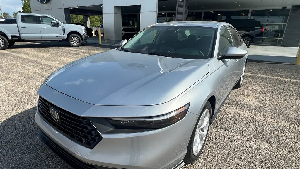 2025 Honda Accord LX