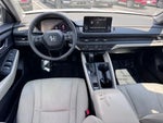 2023 Accord Thumbnail 32