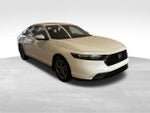 2023 Accord Thumbnail 4