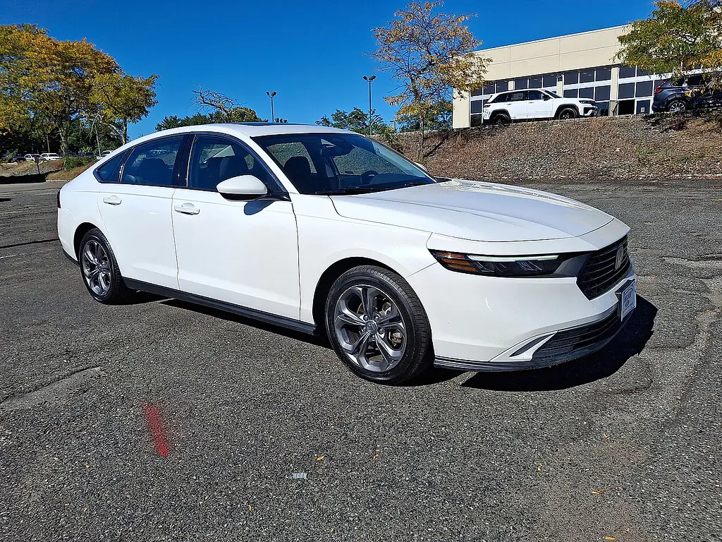 2023 Honda Accord - $22,000