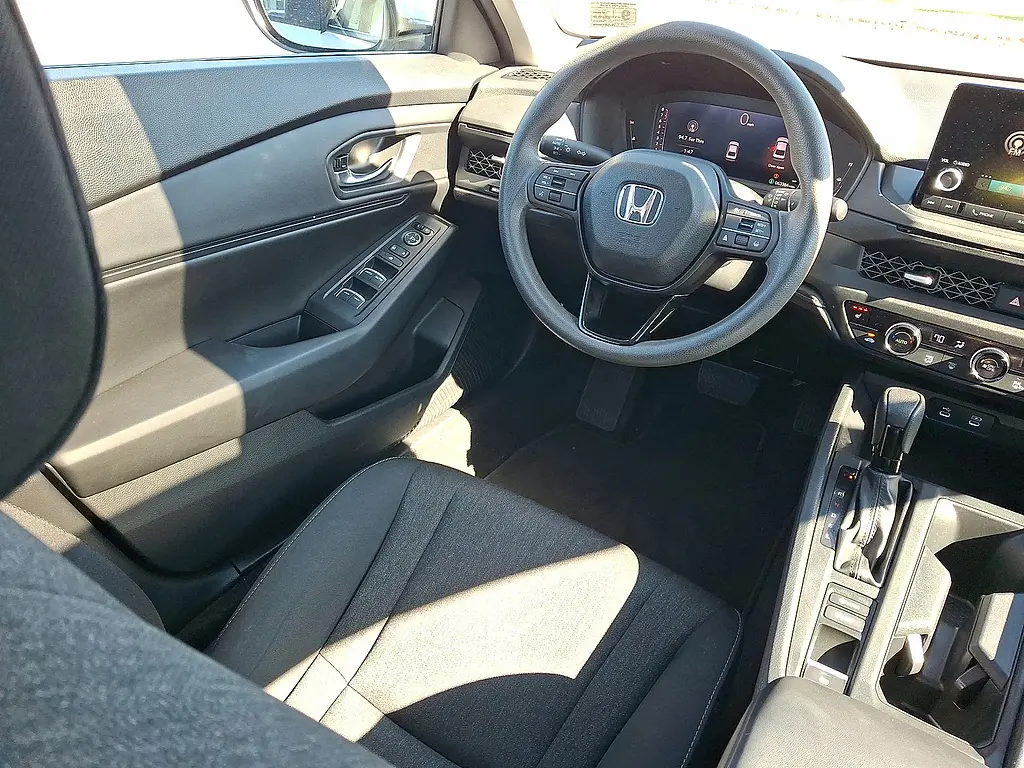 2023 Honda Accord - $22,000