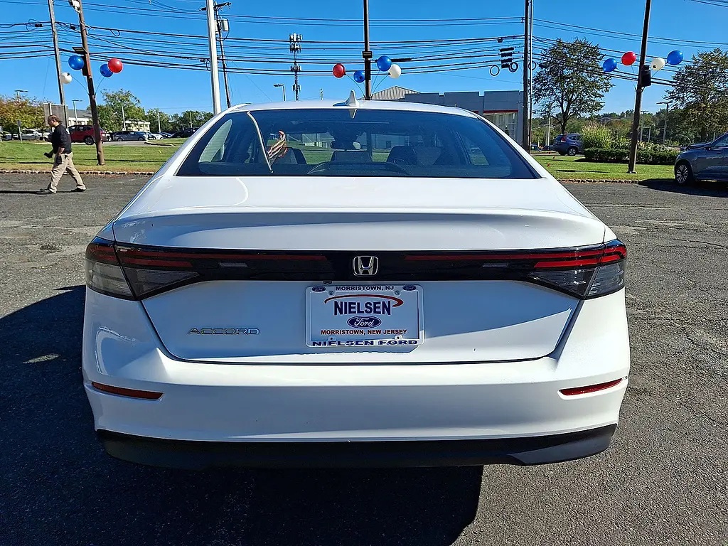 2023 Honda Accord - $22,000