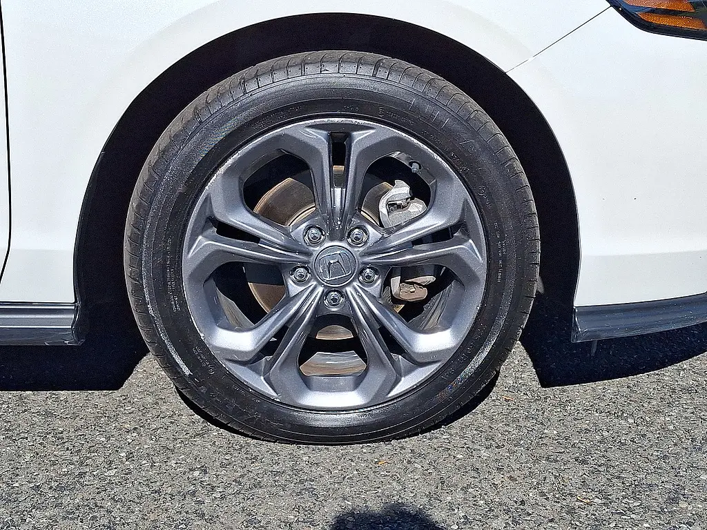 2023 Honda Accord - $22,000