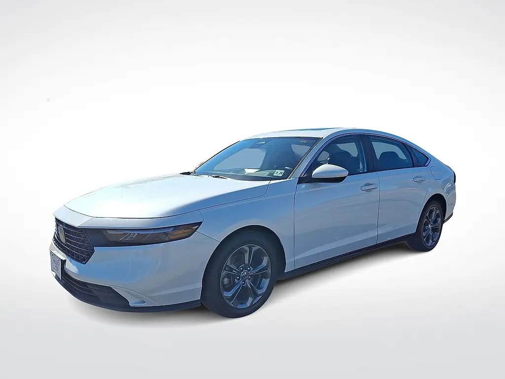 2023 Honda Accord - $22,000
