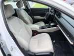 2023 Accord Thumbnail 26