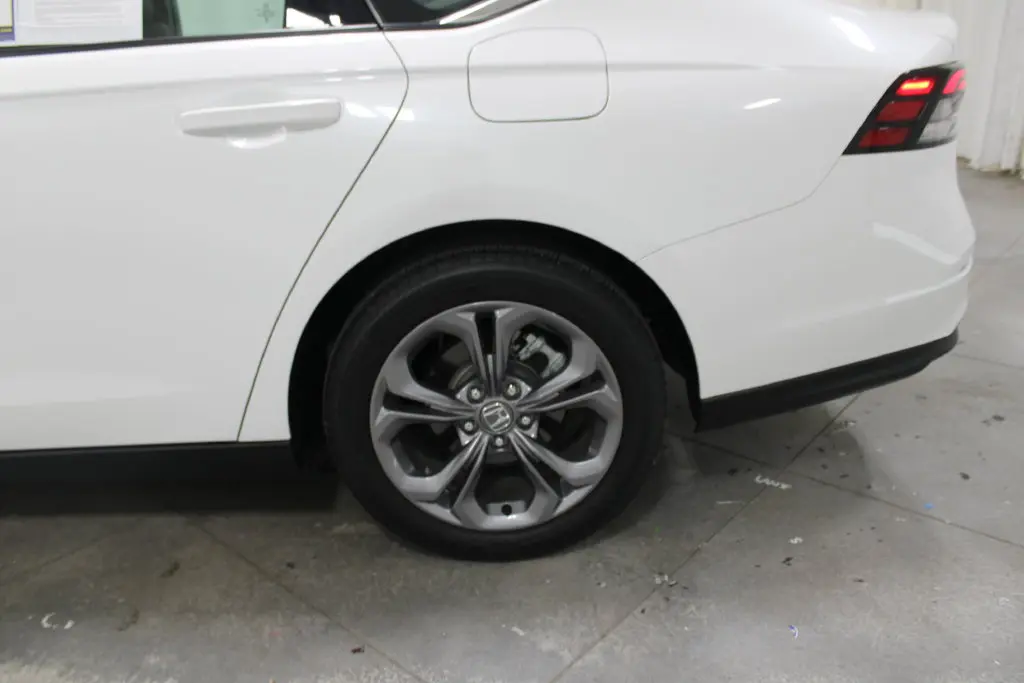 2024 Honda Accord - $25,528