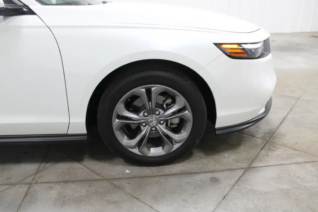 2024 Honda Accord - $25,528