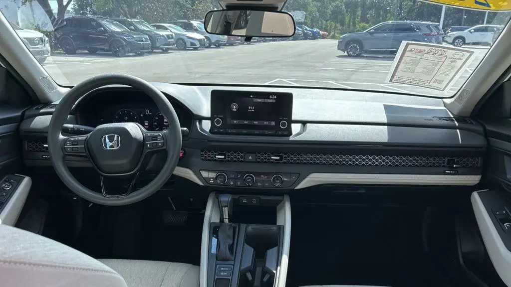 2025 Honda Accord SE