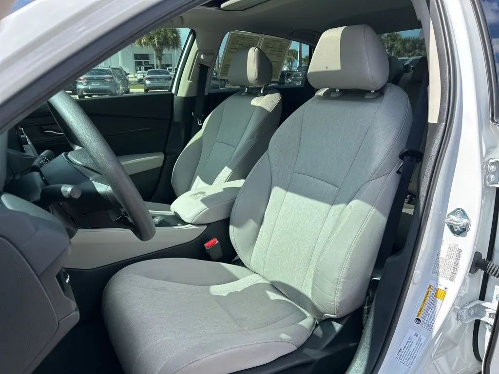 2025 Honda Accord - $25,563