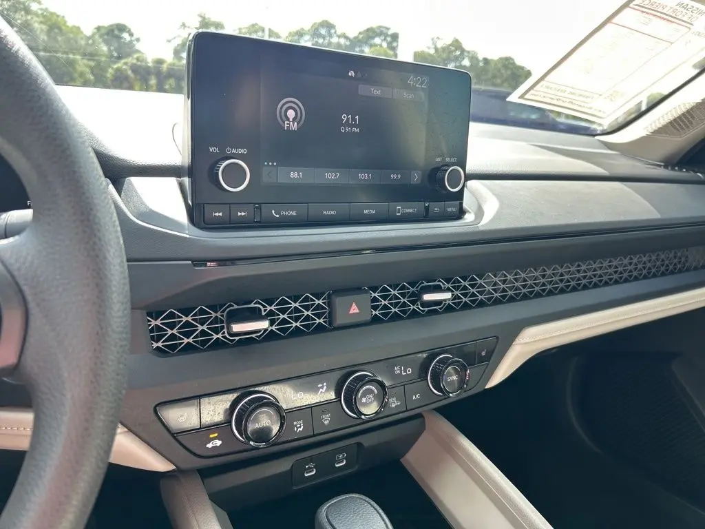 2025 Honda Accord - $25,563