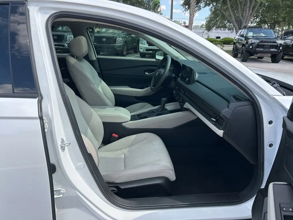 2025 Honda Accord - $25,563