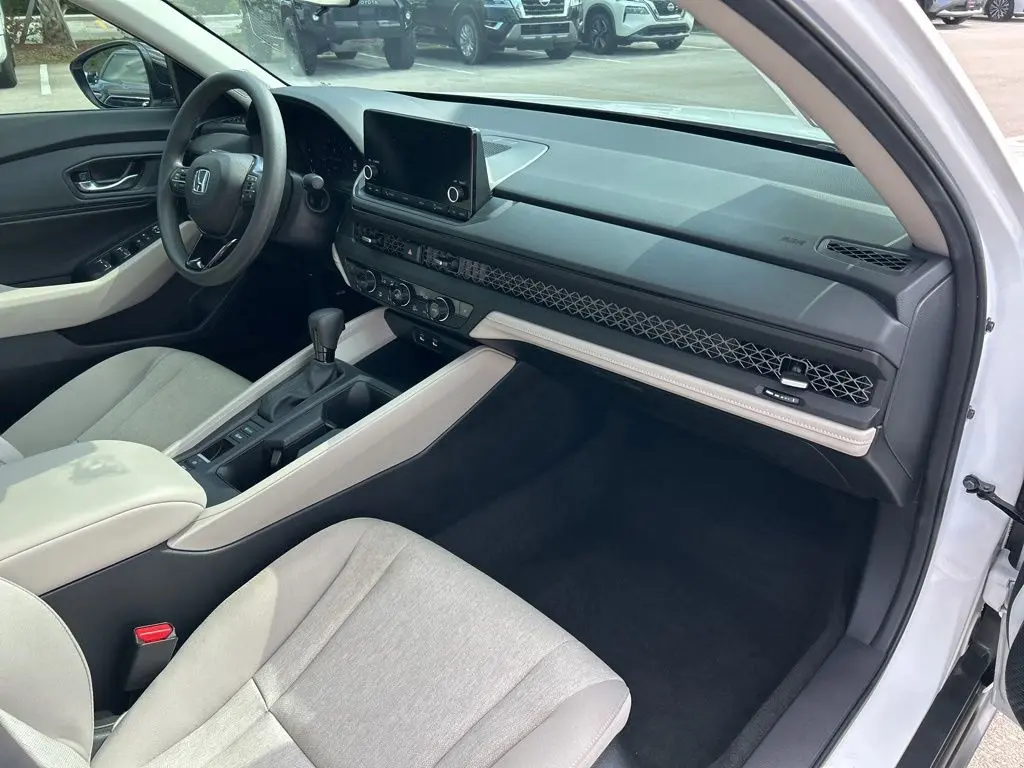 2025 Honda Accord - $25,563