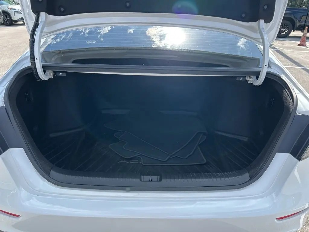 2025 Honda Accord - $25,563