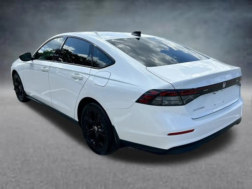 2025 Honda Accord - $25,563