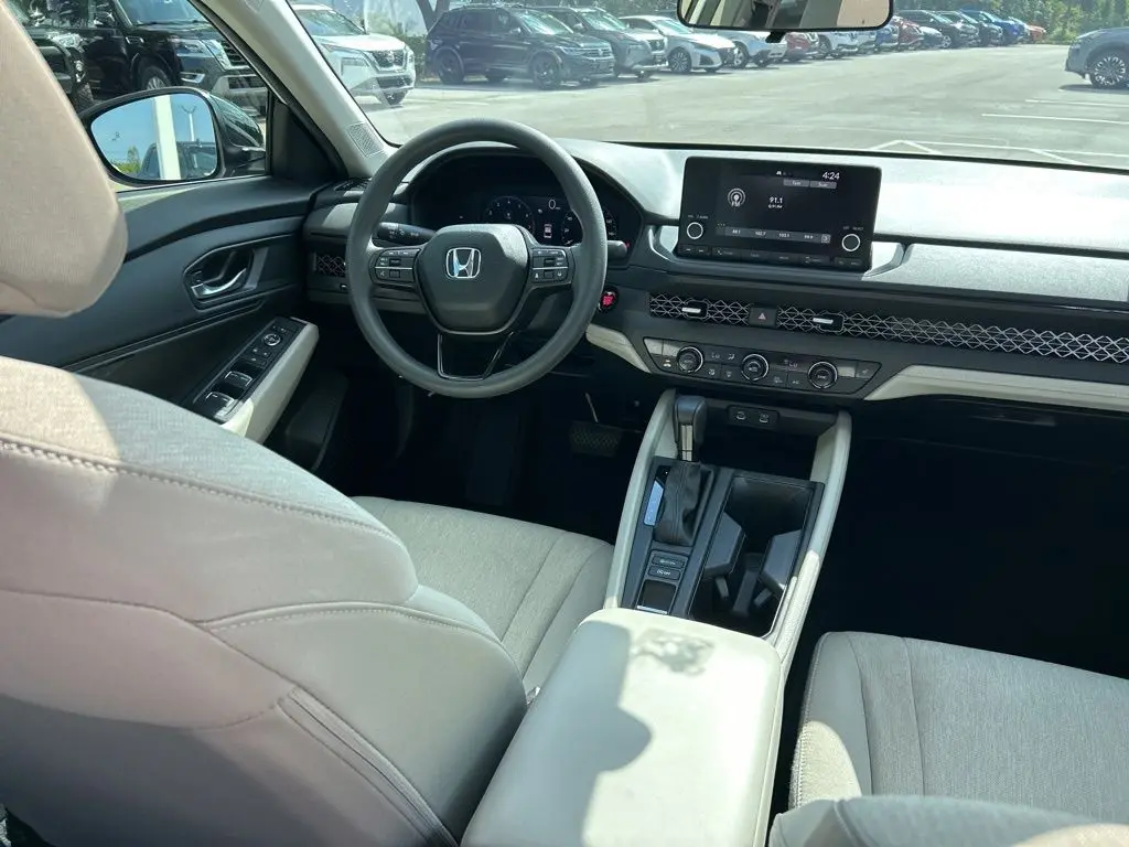 2025 Honda Accord - $25,563