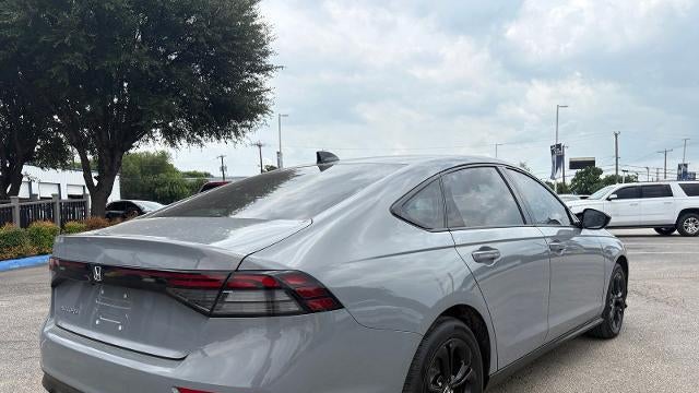 2025 Honda Accord SE